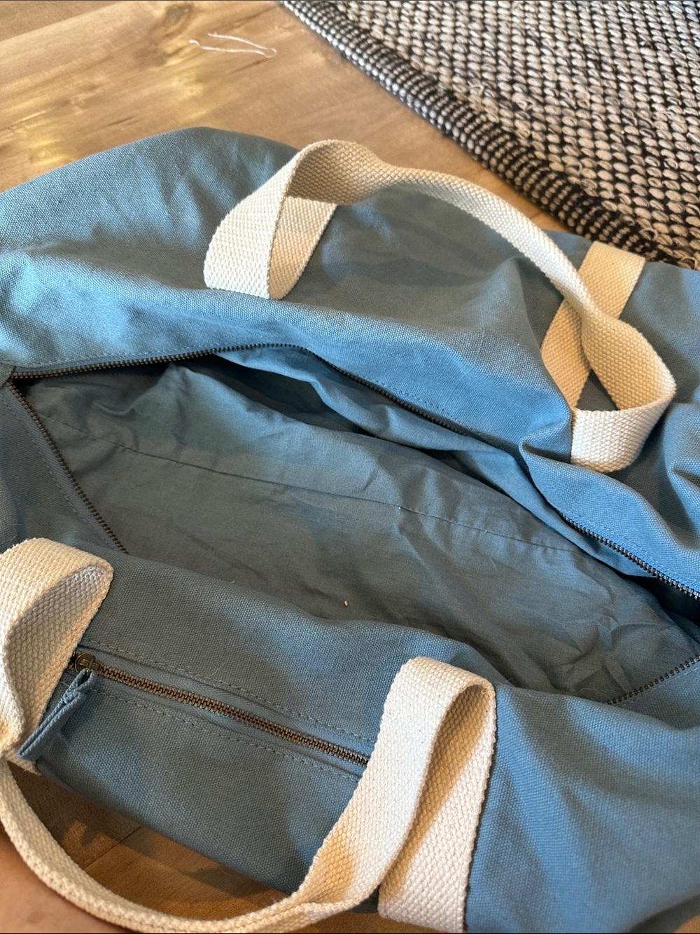 Men's Canvas Duffel Bag in Teal with Cream Straps - Travel & Gym Carryall - Picture 2 of 3